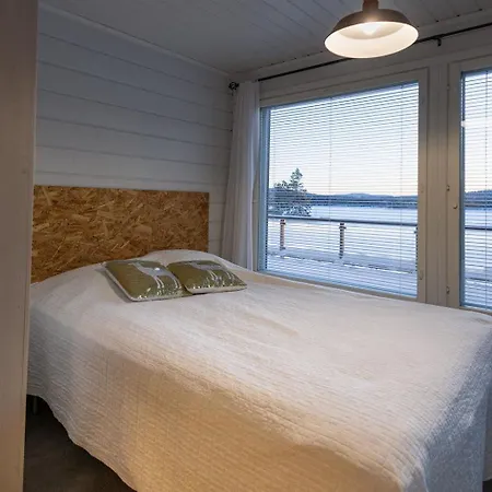 Sarala, Inari, Inarijaervi, Lapland