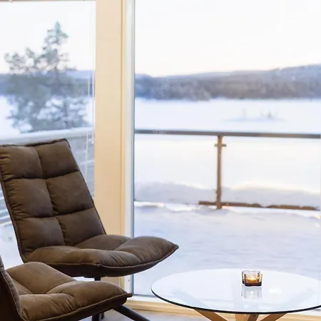 Sarala, Inari, Inarijaervi, Lapland * 伊纳利